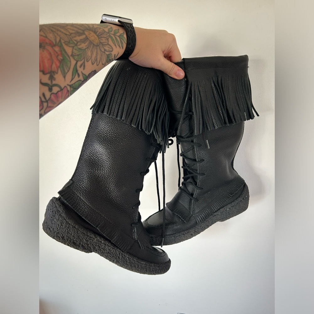 Made In Canada Black Leather Fringed Mukluks Fleece Lined Boots Lace-up 10 M - Picture 7 of 13